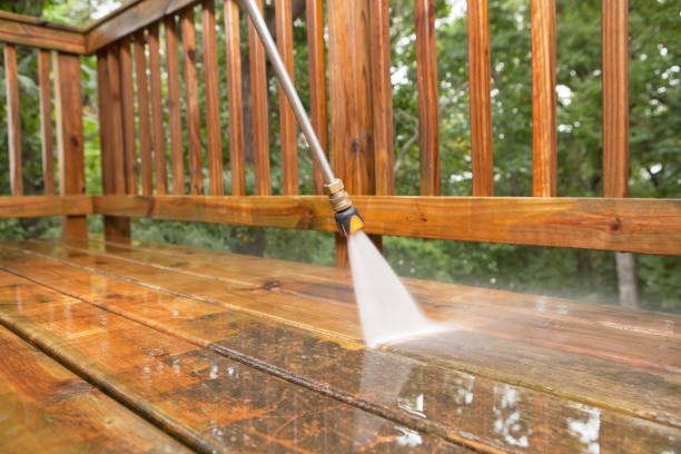 Best Gutter Cleaning  in Allyn, WA